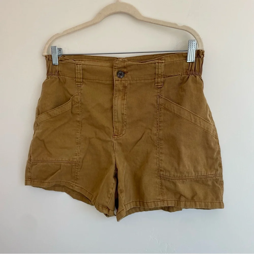 Old Navy High Waisted Twill Shorts - Picture 6 of 8